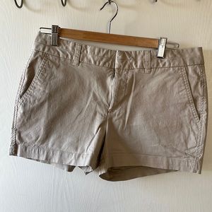 Gap shorts